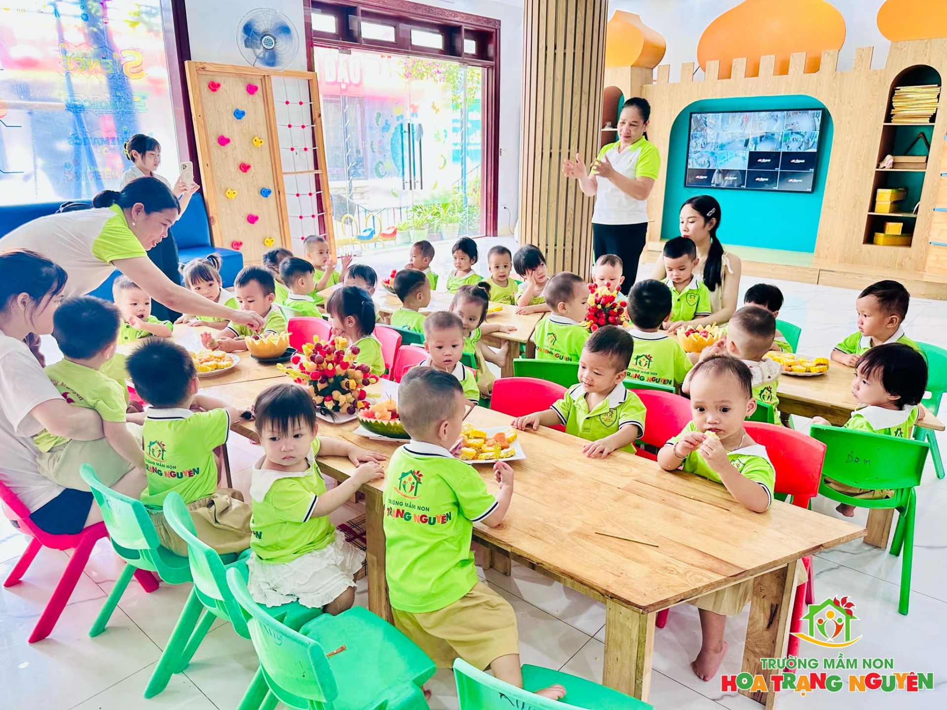 Sôi động, rộn ràng các hoạt động Tổng kết dự án